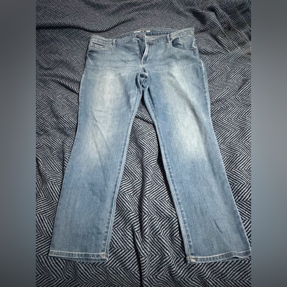 Old Navy Women's Jeans Size 18